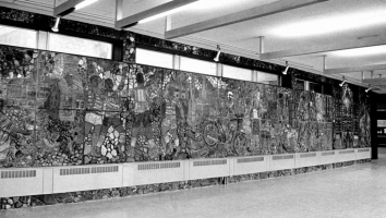 A large section of the long mural. Stones were used to cover the wall above the windows and beneath the radiators to give unity to the whole wall. - click to enlarge A large section of the long mural. Stones were used to cover the wall above the windows and beneath the radiators to give unity to the whole wall.