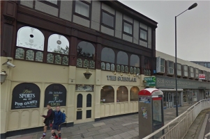 The Scholar is the current occupant at No. 13 London Road with no sign of the mural surviving. - click to enlarge The Scholar is the current occupant at No. 13 London Road with no sign of the mural surviving.